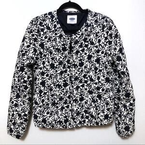 Old Navy navy white floral quilted jacket size small